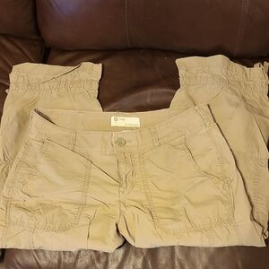 Gap Surplus Tan Cargo Capri Sz 8